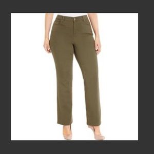 New Plus Size Pants